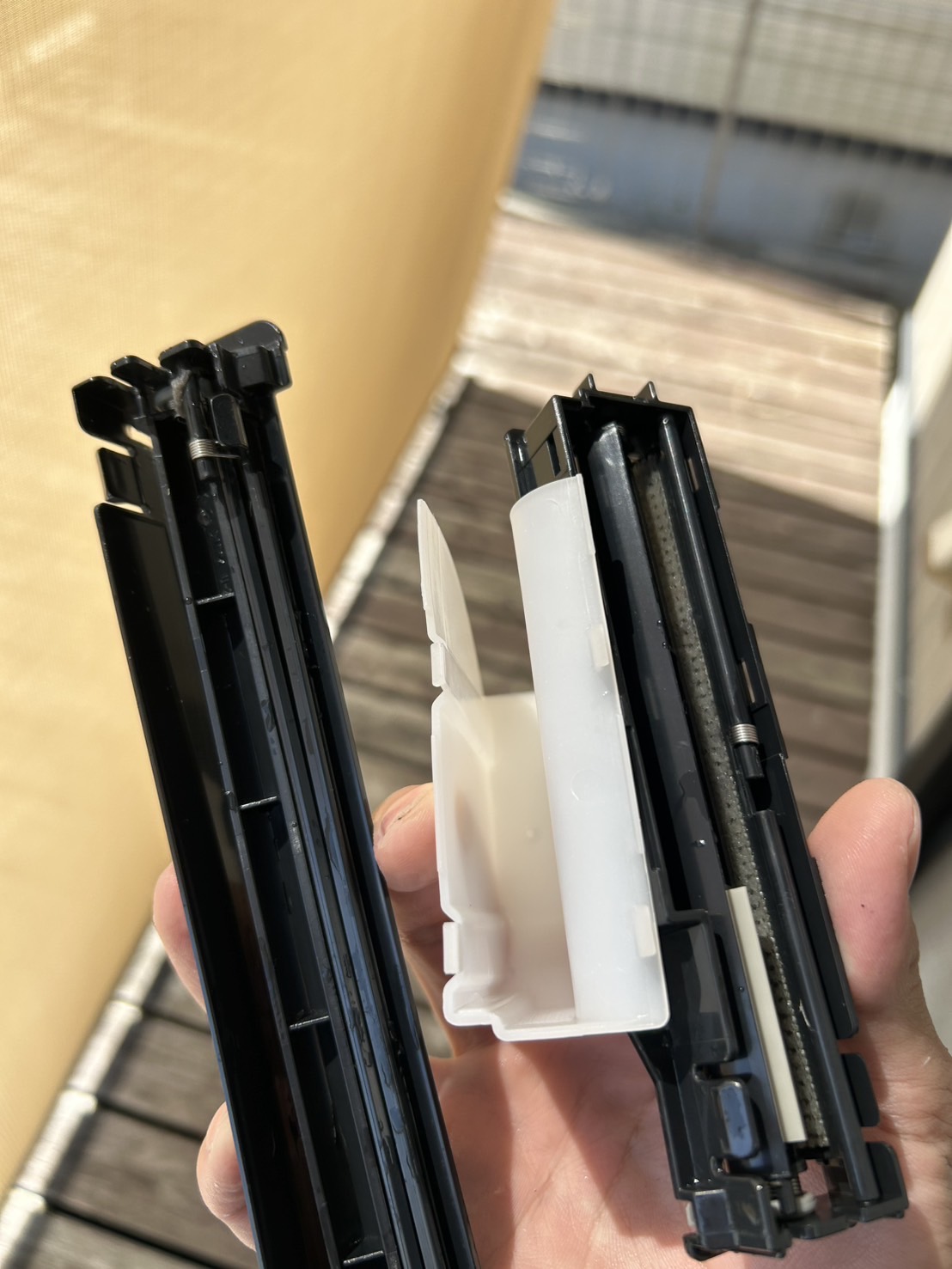 大東市|日立 RAS-X40F2 施工後|お掃除機能の部品